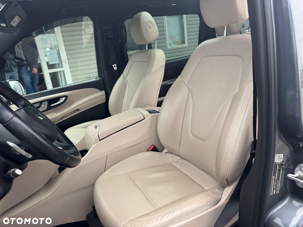 Mercedes-Benz Klasa V 300 d lang 9G-TRONIC Avantgarde Edition 2020 - 14