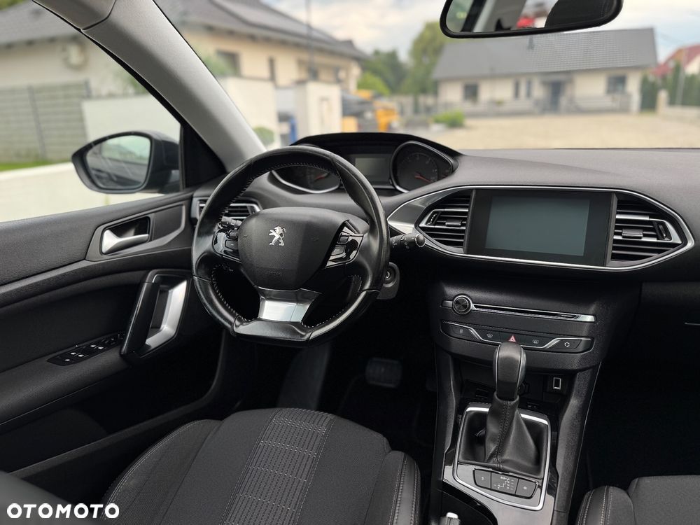 Peugeot 308 1.6 BlueHDi Active S&S EAT6 - 10