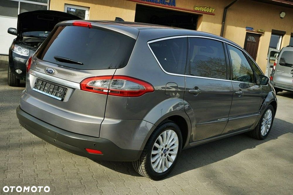 Ford S-Max - 7