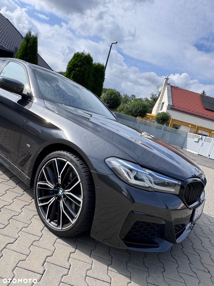 BMW Seria 5 530d xDrive mHEV M Sport sport - 9