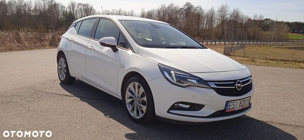 Opel Astra 1.6 D (CDTI) Start/Stop Dynamic - 1