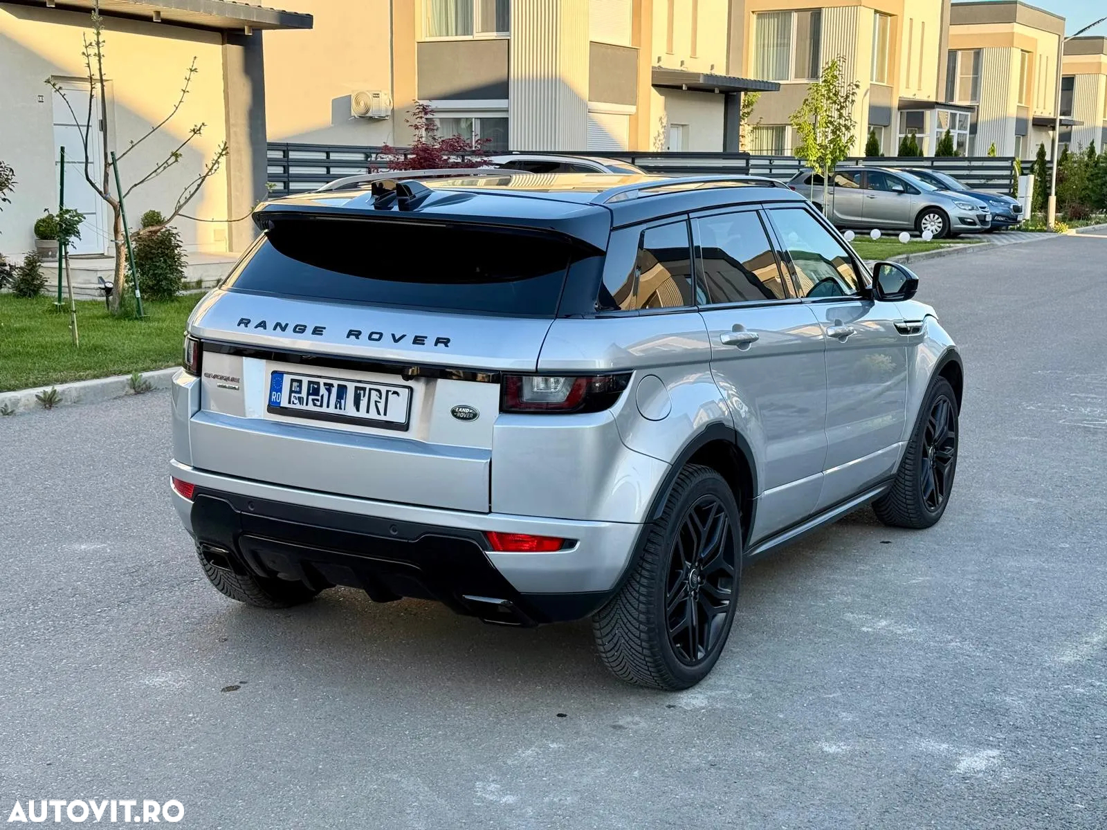Land Rover Range Rover Evoque - 8