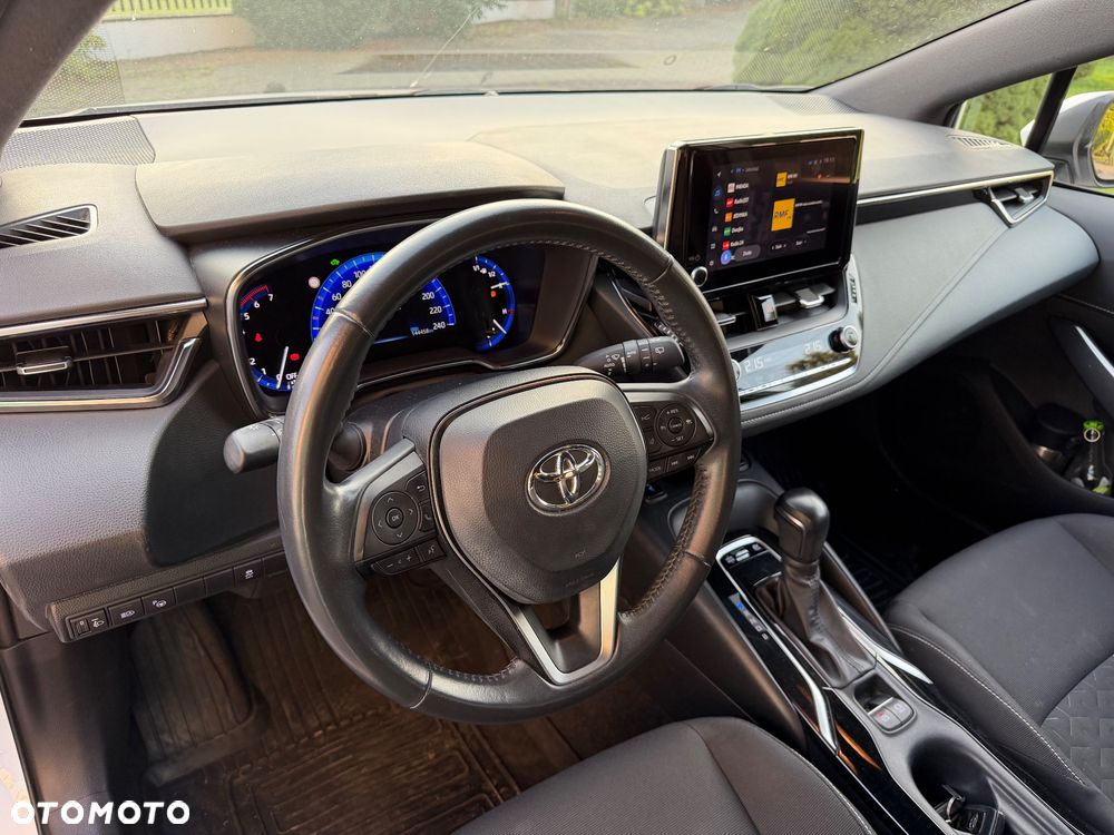 Toyota Corolla 1.8 Hybrid Comfort - 16