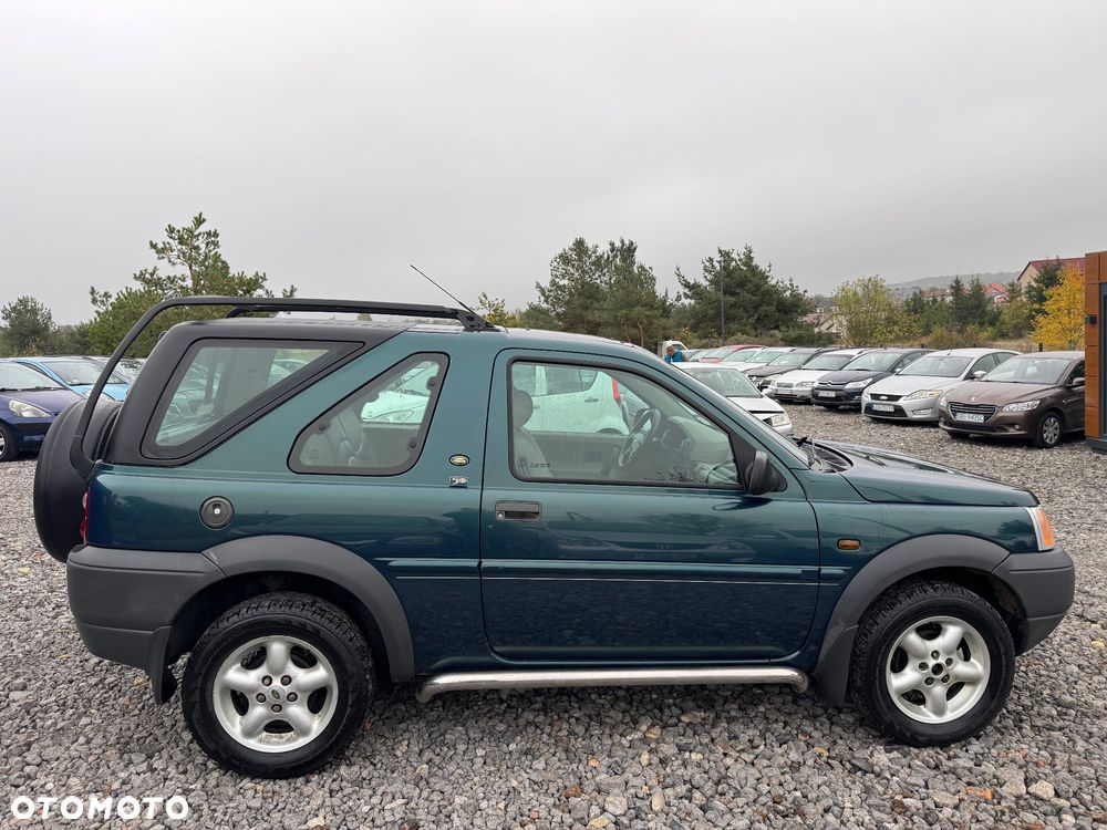 Land Rover Freelander 2000 photo 4
