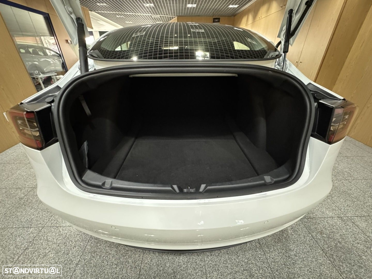 Tesla Model 3 Long Range Tração Integral - 18