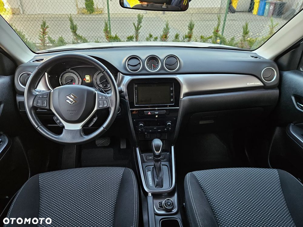 Suzuki Vitara 1.5 Dualjet Hybrid Allgrip AGS Comfort+ - 9