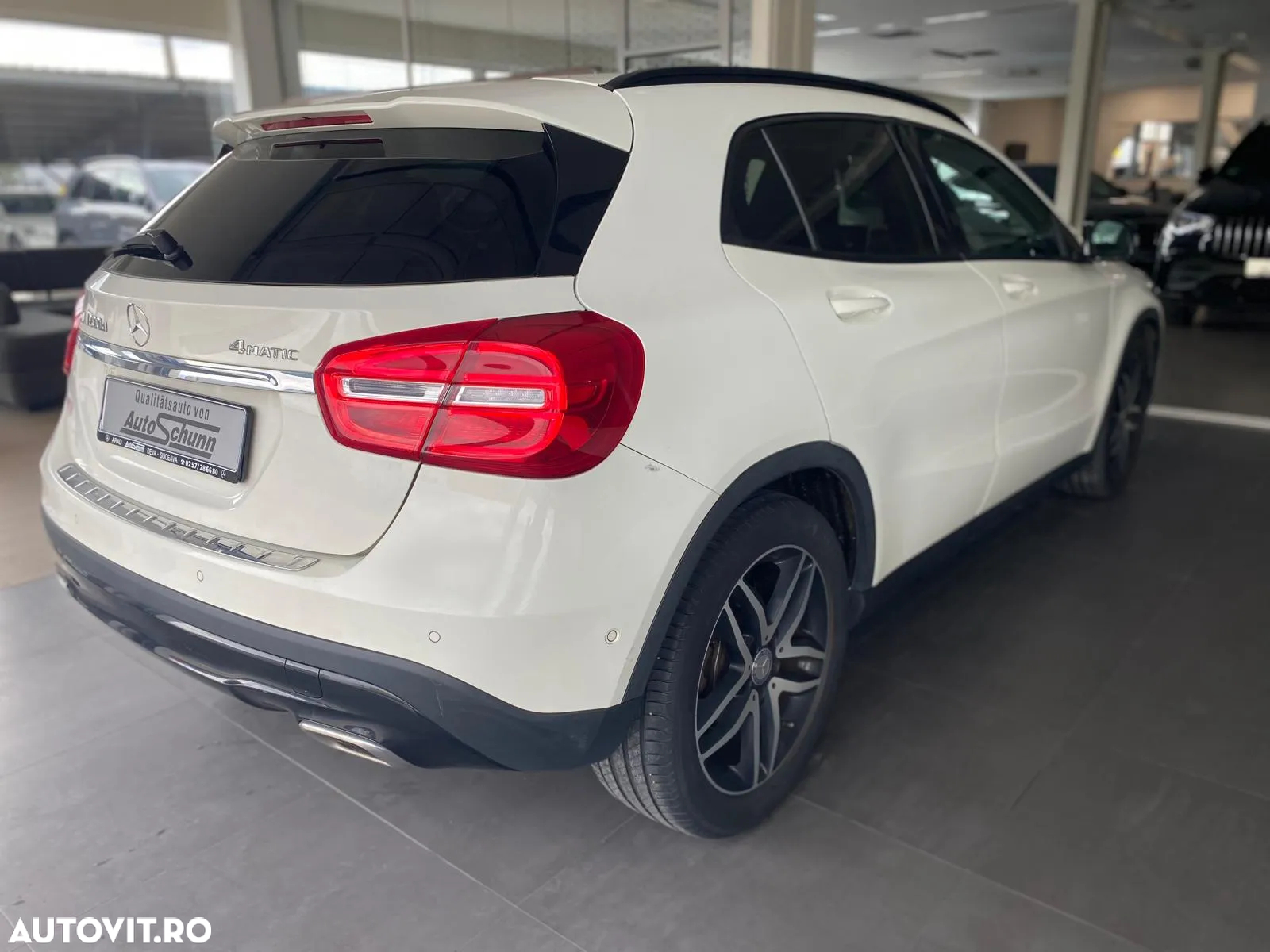 Mercedes-Benz GLA 200 (CDI) d 4Matic 7G-DCT Urban - 2
