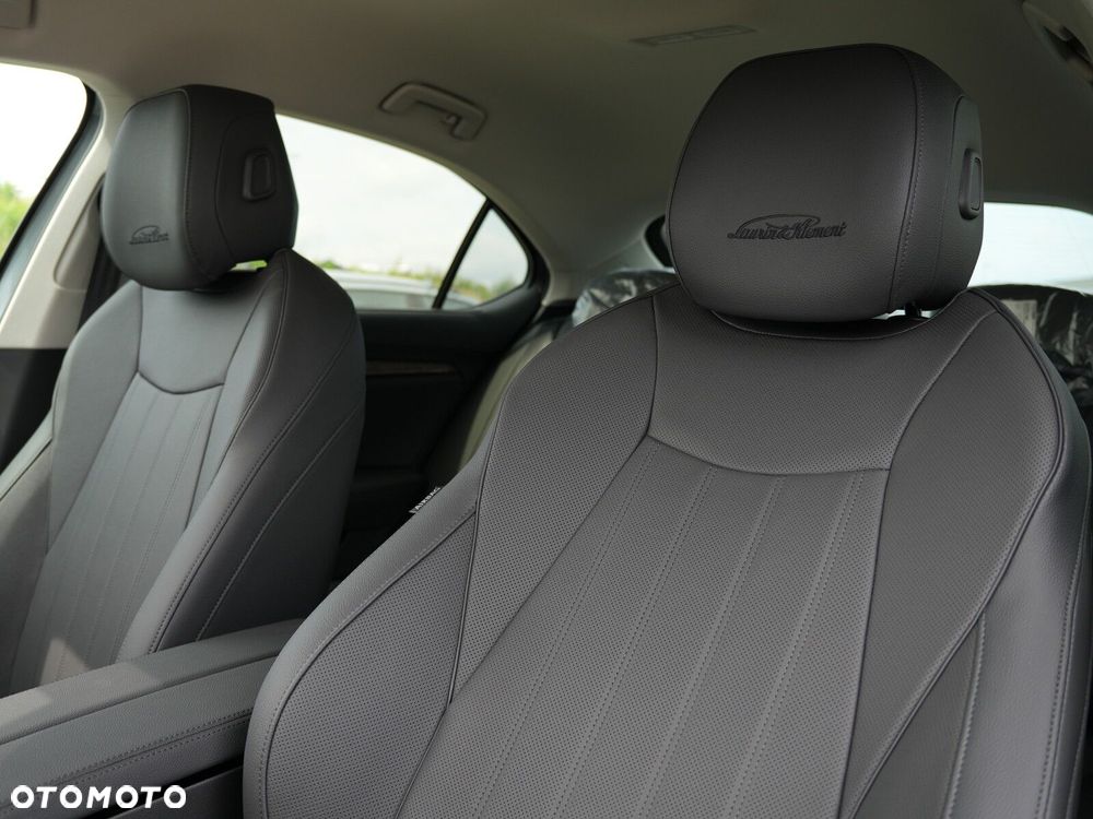 Skoda Superb 2.0 TDI SCR 4x4 L&K DSG - 24
