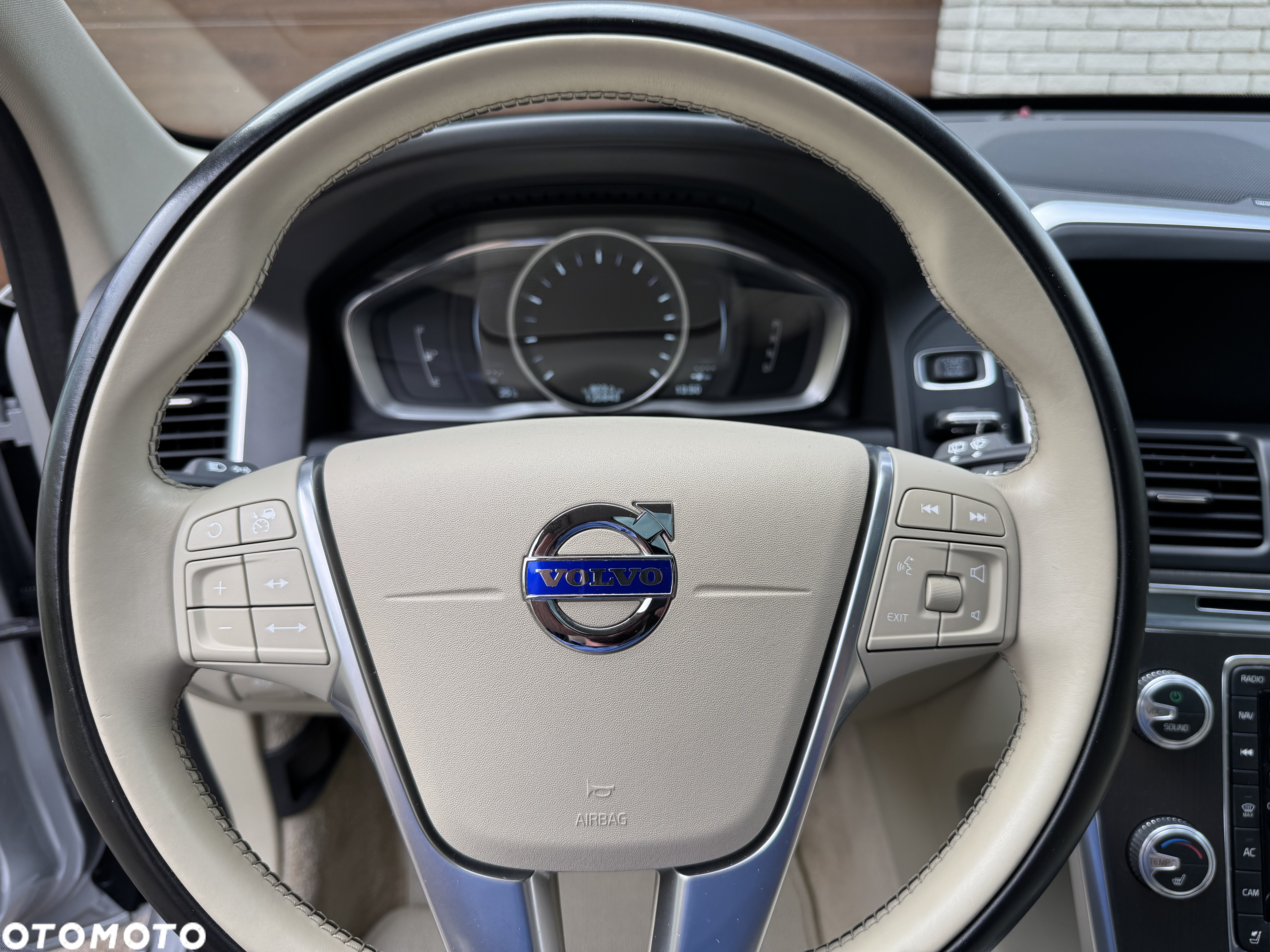 Volvo XC 60 - 10