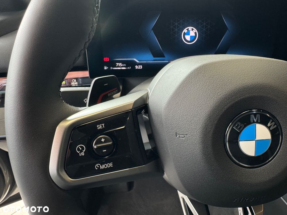 BMW Seria 5 540d xDrive - 19