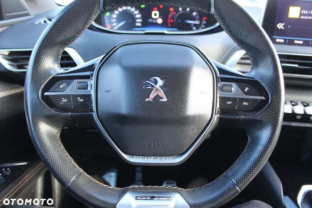 Peugeot 5008 2017