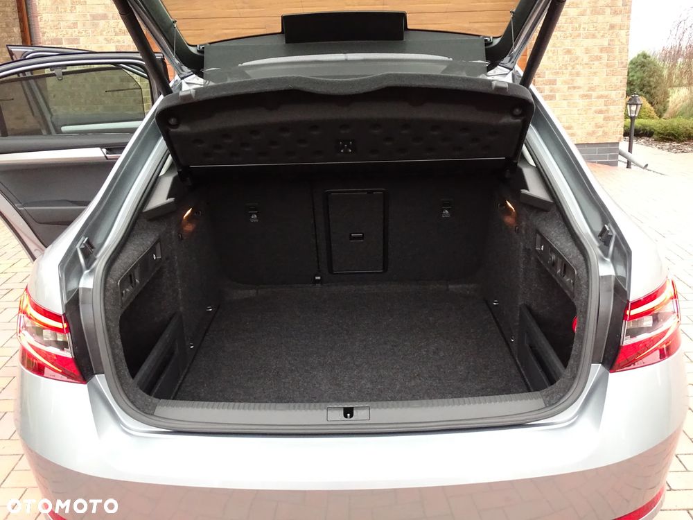 Skoda Superb 1.5 TSI ACT Ambition - 16