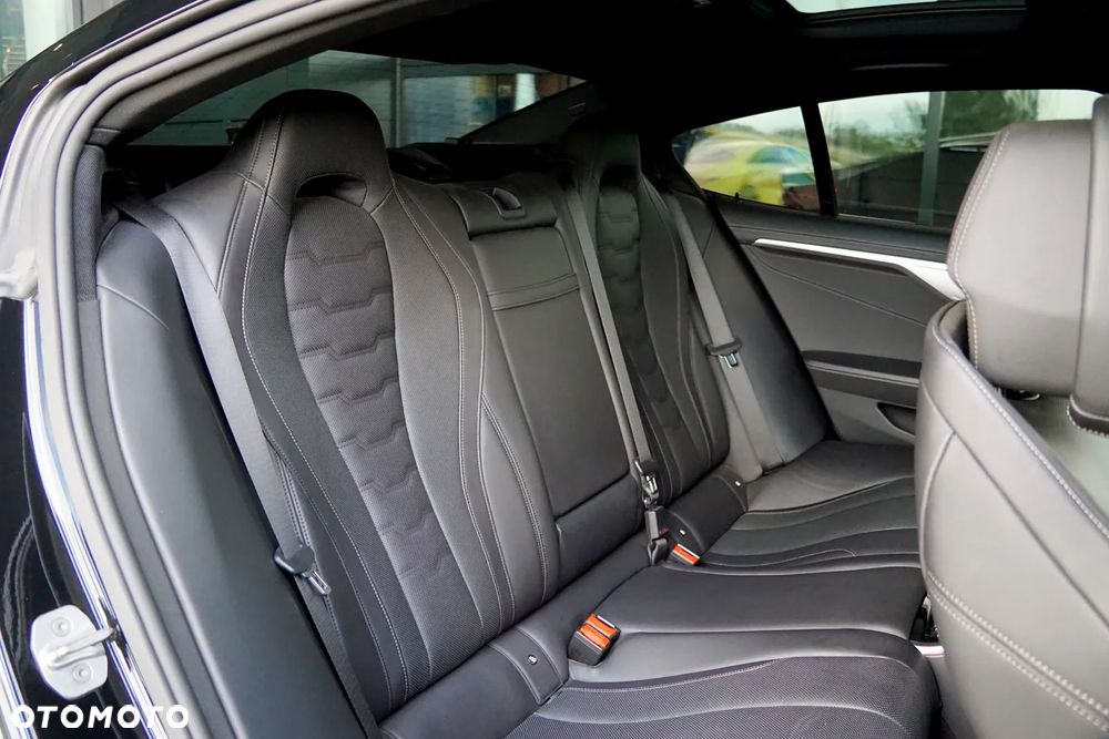 BMW Seria 8 840i Gran Coupe xDrive - 26