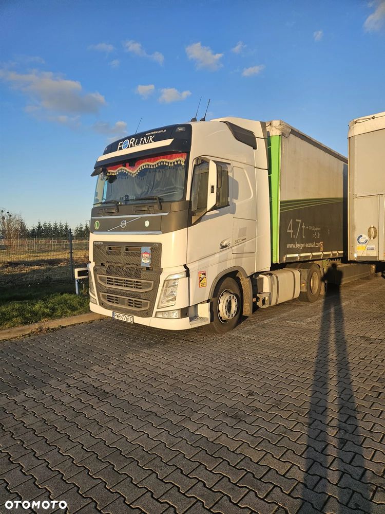 Volvo FH - 1
