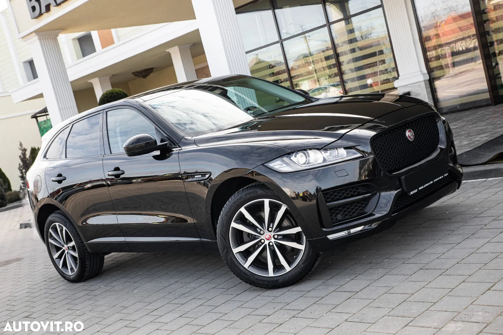 Jaguar F-Pace 30d AWD R-Sport - 5