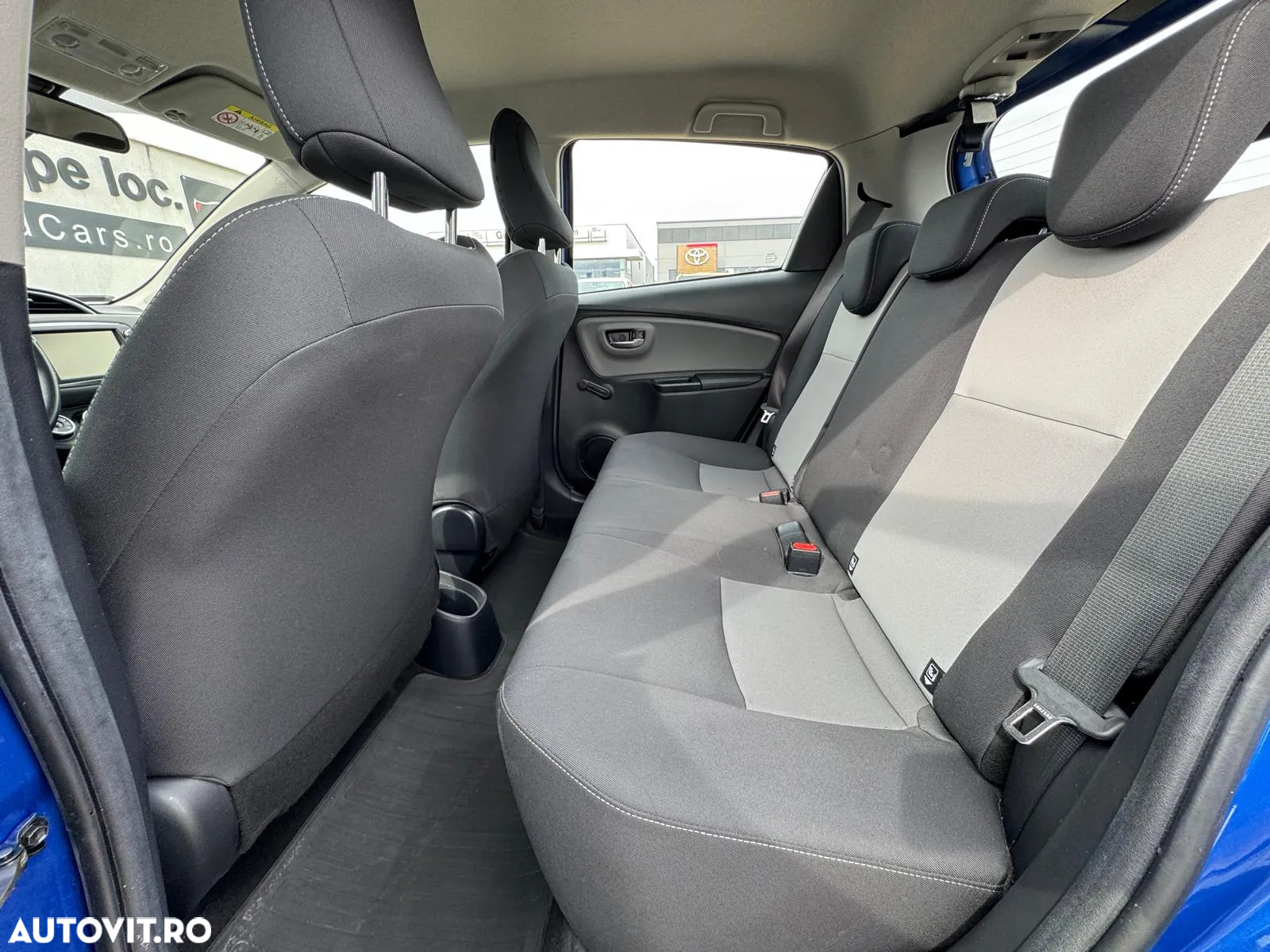 Toyota Yaris 1.0 L Eco - 17