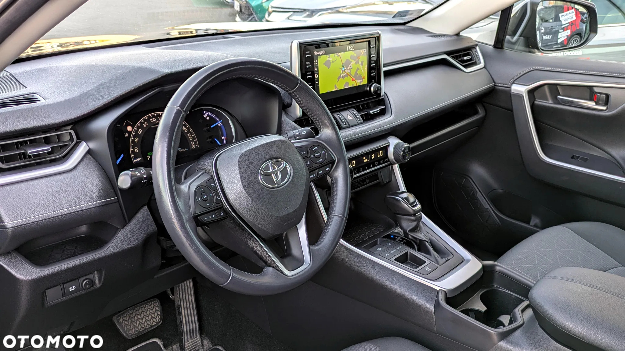 Toyota RAV4 2.5 Hybrid Comfort 4x2 - 7