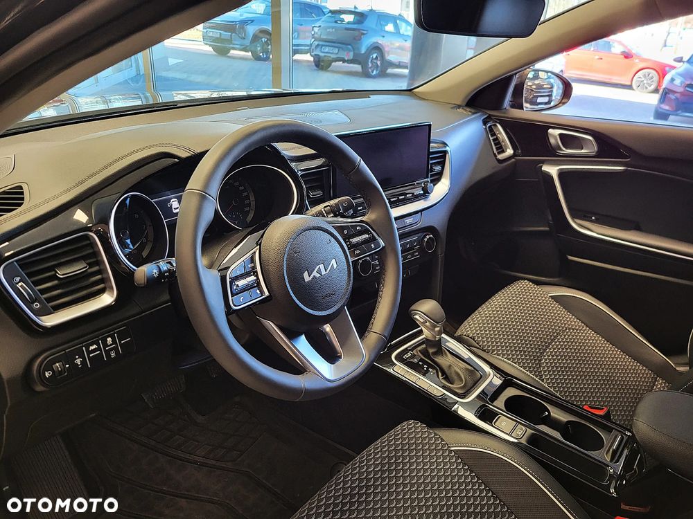 Kia XCeed 1.5 T-GDI L DCT - 9