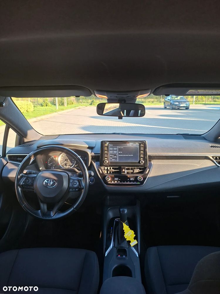 Toyota Corolla - 9