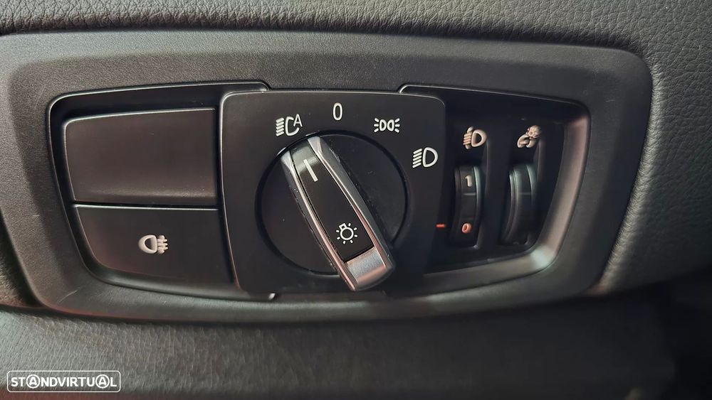 BMW 216 Active Tourer d Advantage Auto - 16