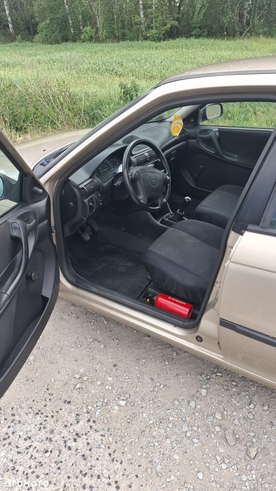 Opel Astra - 5