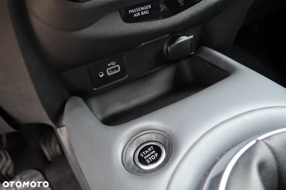 Nissan Juke 1.0 DIG-T Acenta - 27