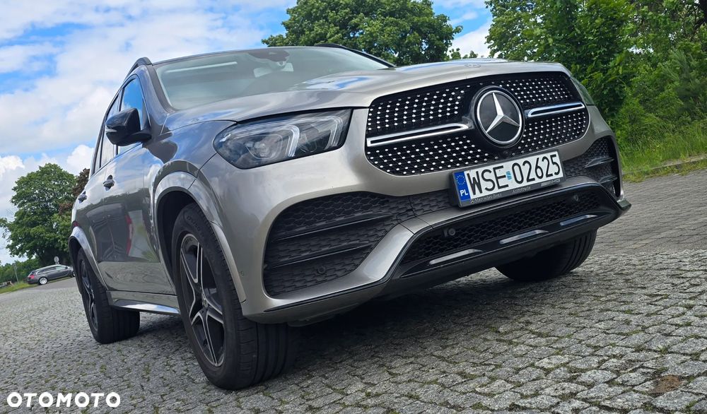 Mercedes-Benz GLE - 23