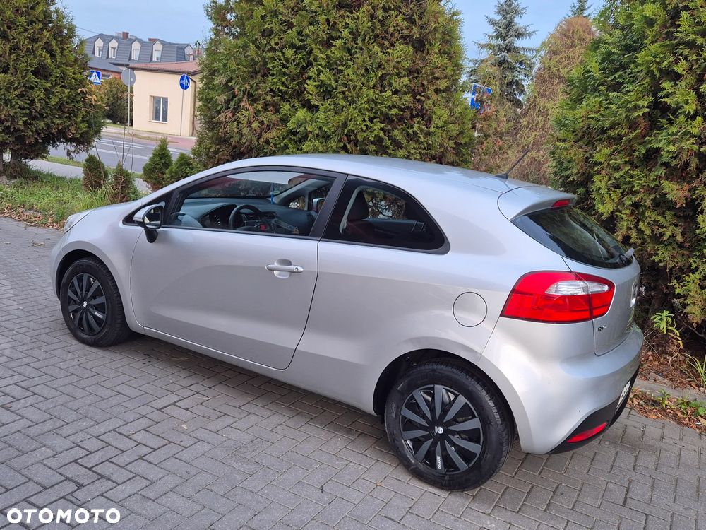 Kia Rio 1.1 CRDI Spirit - 6