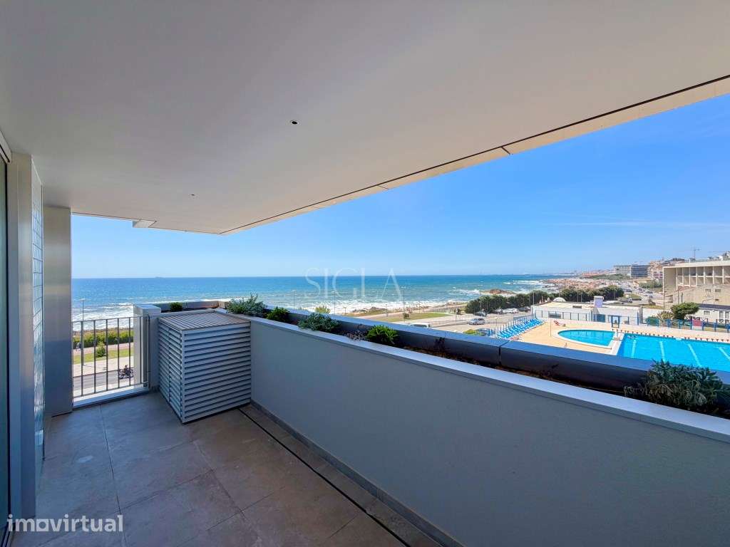 T1 em Primeira Linha de Mar - Grande imagem: 3/25