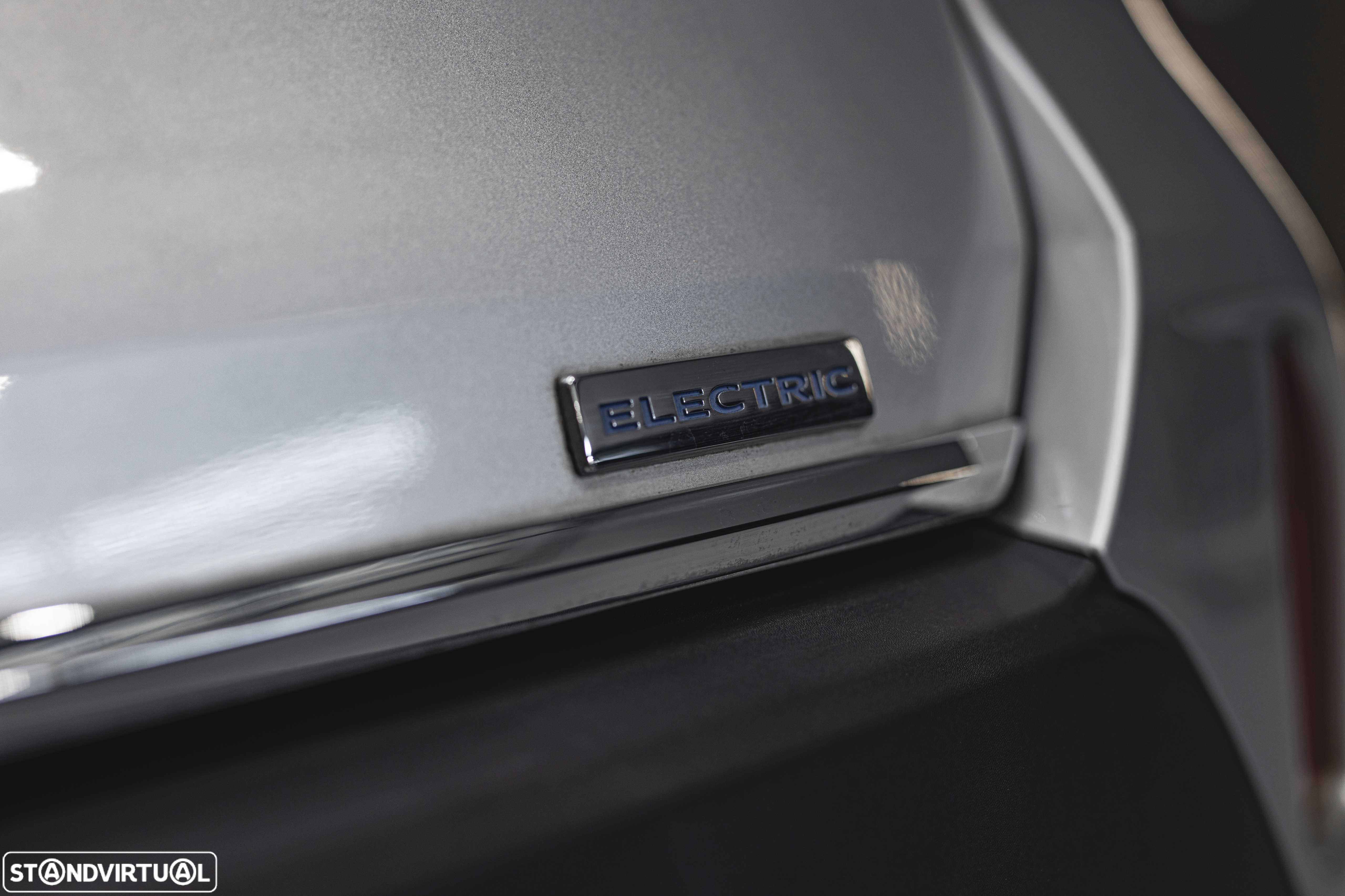 Dacia Spring - 11