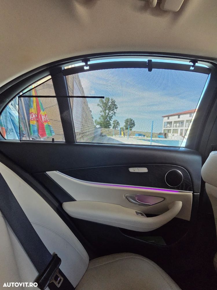 Mercedes-Benz E 220 d 4MATIC Aut. - 14