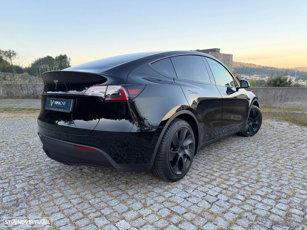 Tesla Model Y RWD - 15