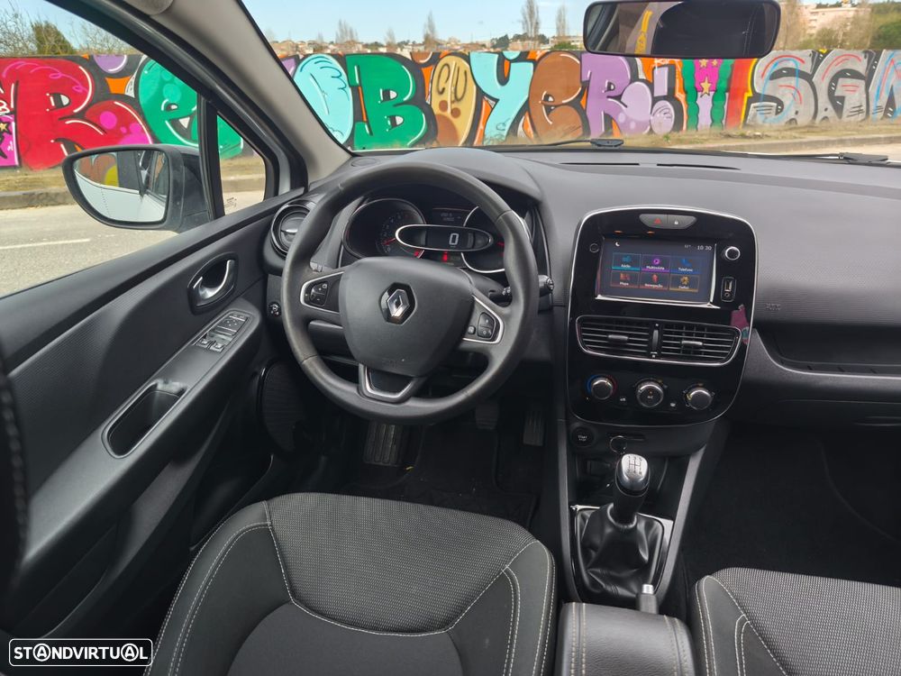 Renault Clio 0.9 TCe Limited Bi-Fuel - 21