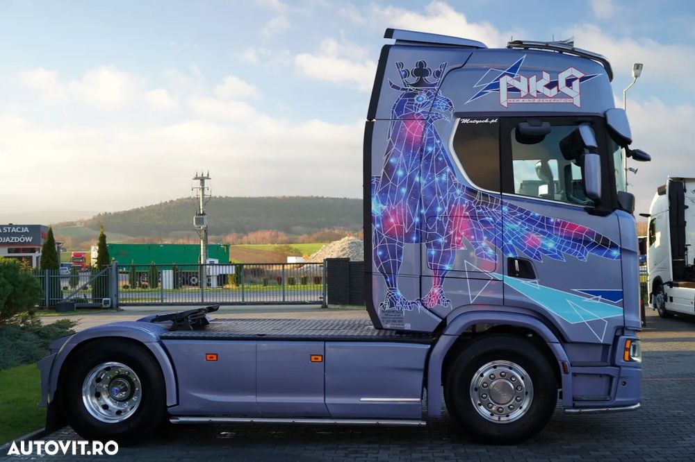 Scania S 580 / V8 / EDIȚIE LIMITATĂ ORIGINALĂ / NR. 010 / RETARDER / I-PARK COOL / AER COMPLET MATIC / PIELE / EXPRESS / - 9