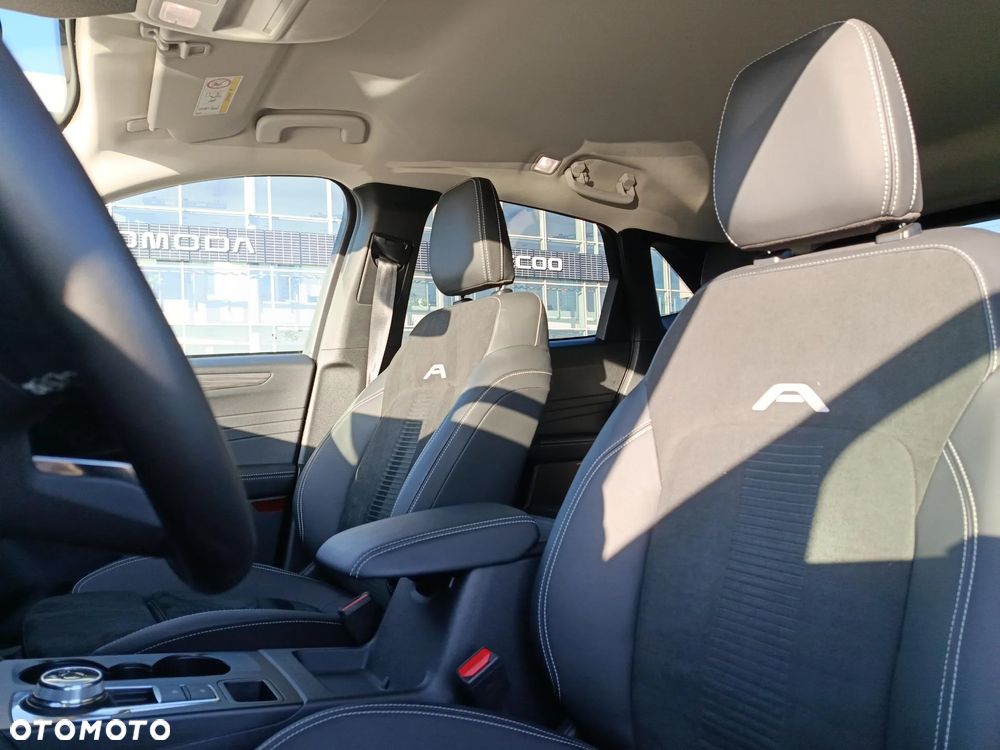 Ford Kuga 2.5 FHEV FWD Active X eCVT - 11