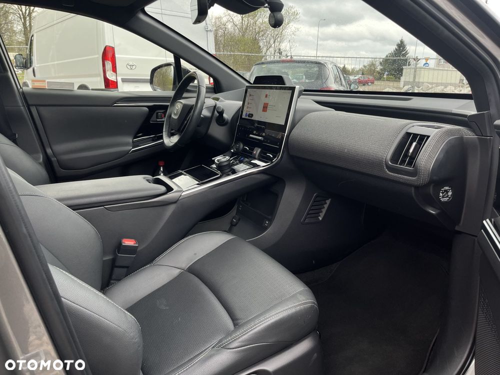 Toyota bZ4X 71.4kWh Executive - 23