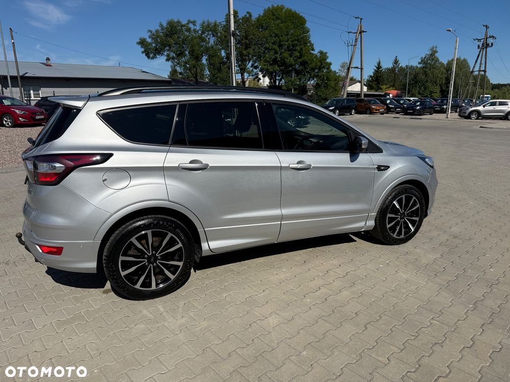 Ford Kuga 1.5 EcoBoost 2x4 ST-Line - 15