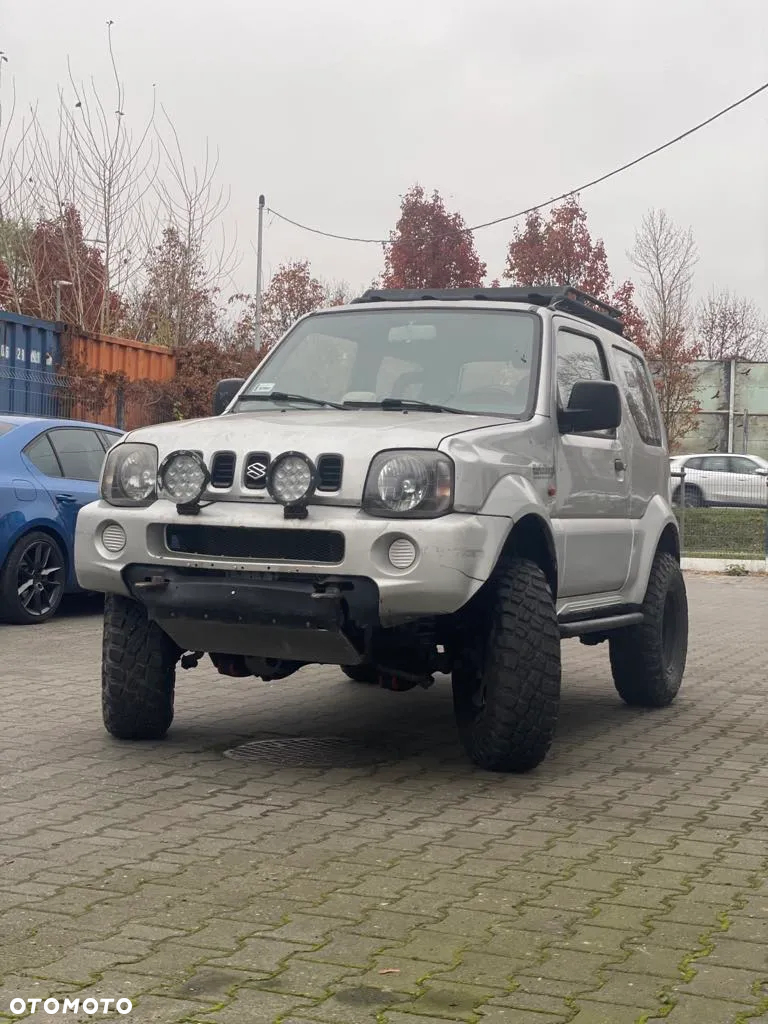Suzuki Jimny - 16