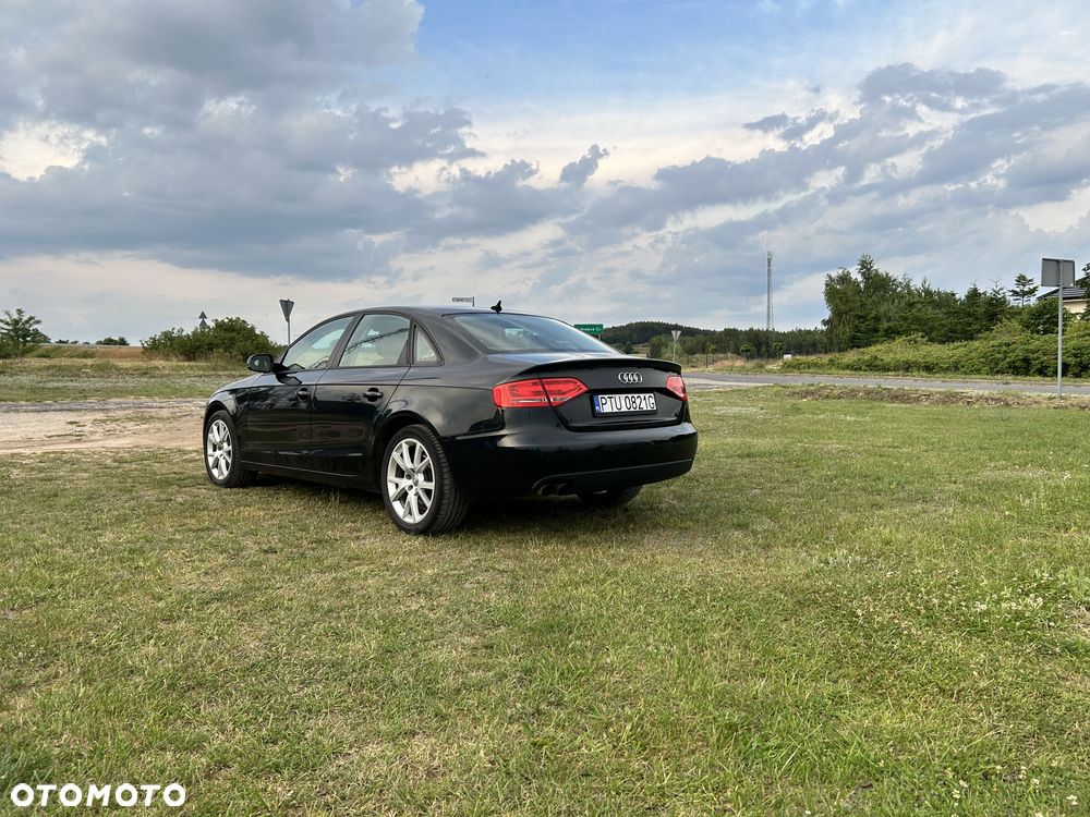 Audi A4 Avant - 22