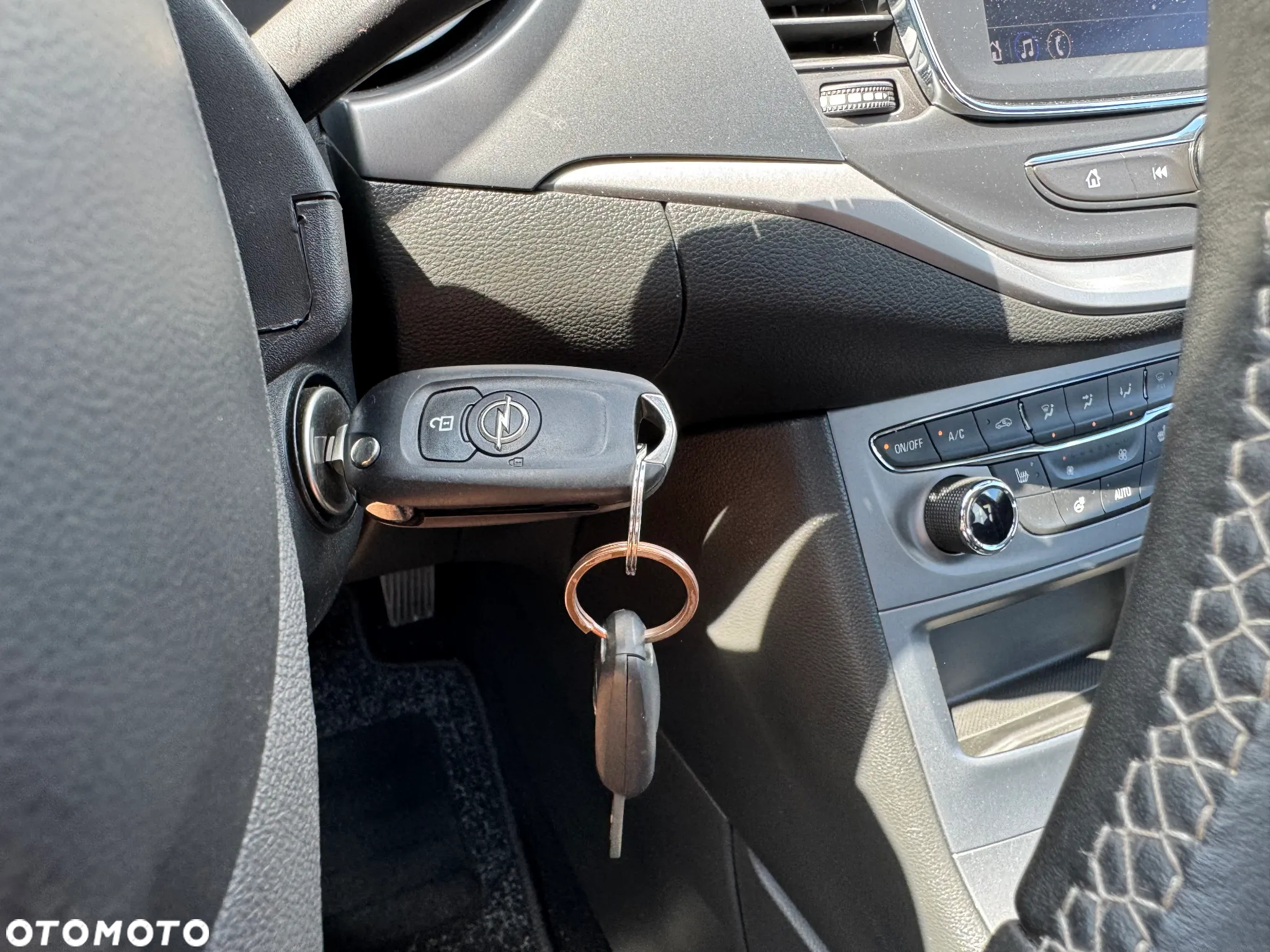 Opel Astra 1.2 Turbo Start/Stop Business Edition - 21