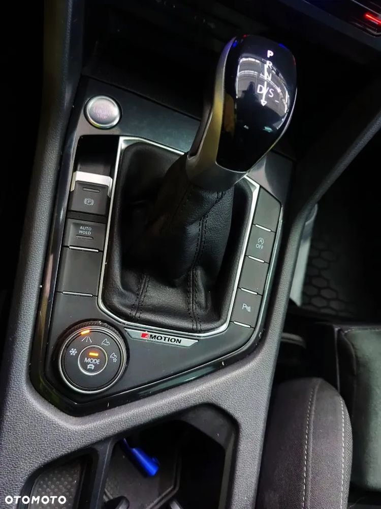 Volkswagen Tiguan 2.0 TDI SCR 4Mot Life DSG - 8