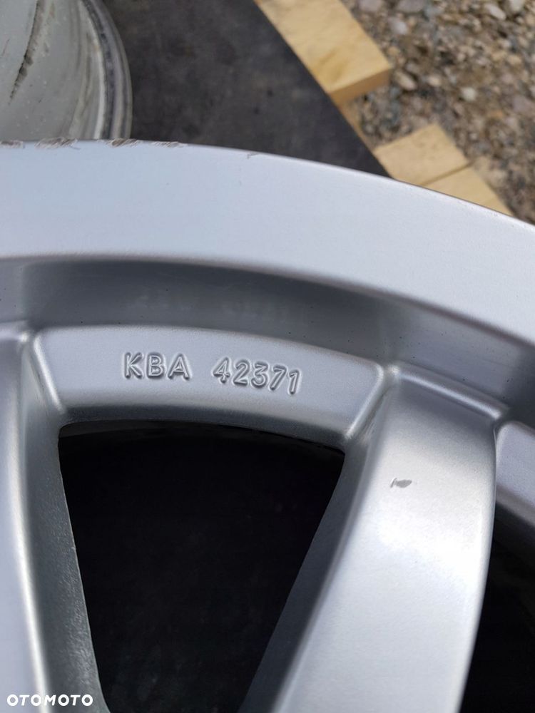 ALUFELGI BMW 15 5X120 ET47 025 BBS - 9