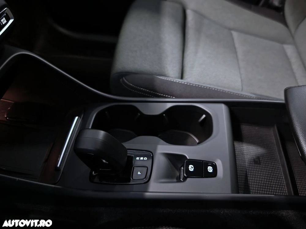 Volvo XC 40 T4 Recharge DKG Inscription - 25