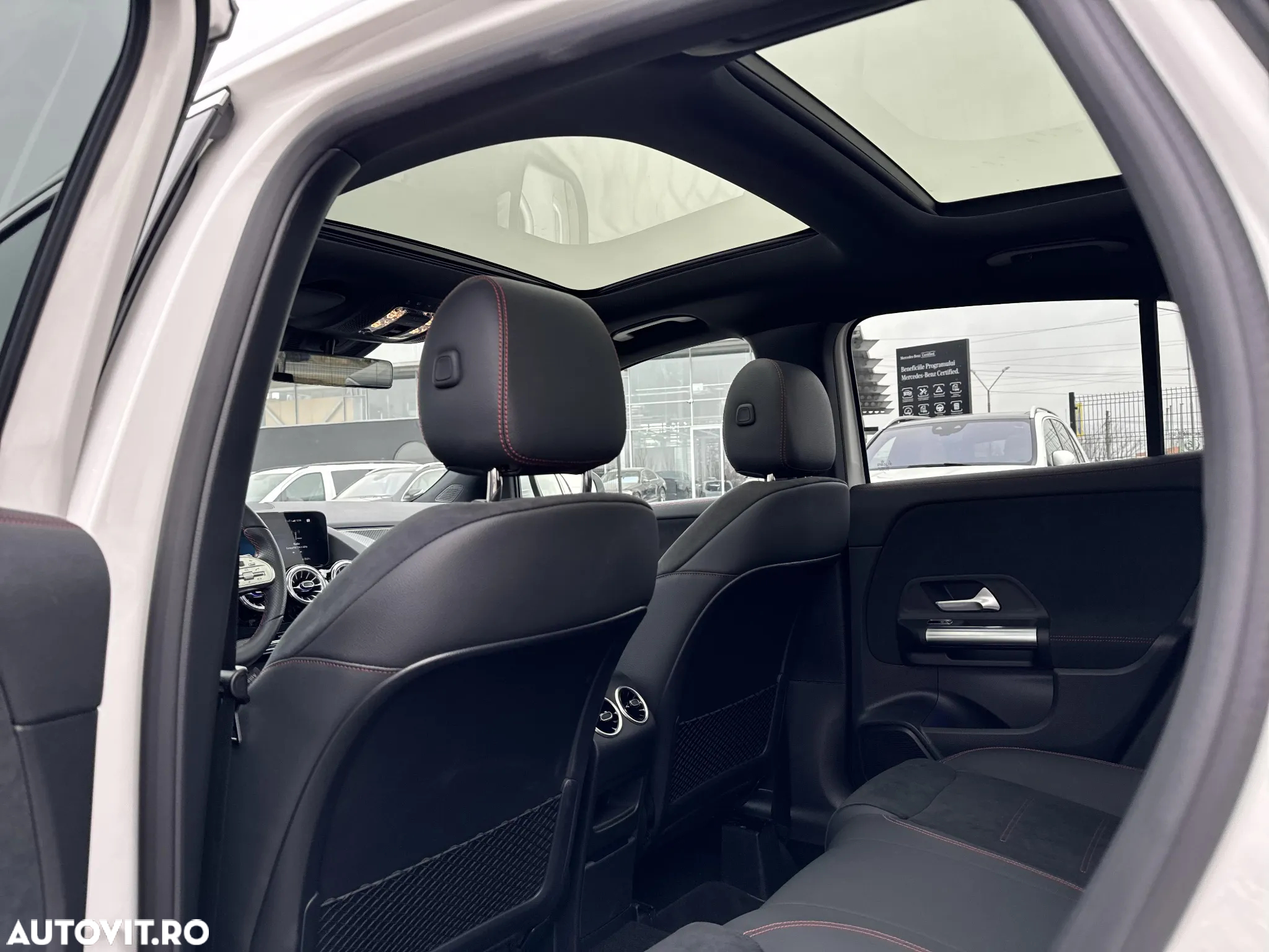 Mercedes-Benz GLA 250 e - 15