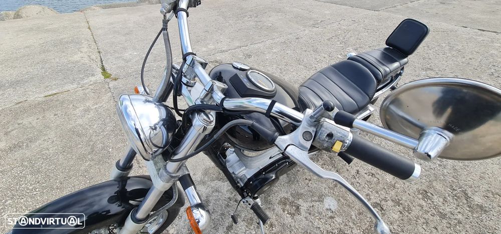 Suzuki LS 650 CHOPER - 2