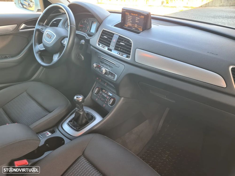 Audi Q3 2.0 TDI Design - 19