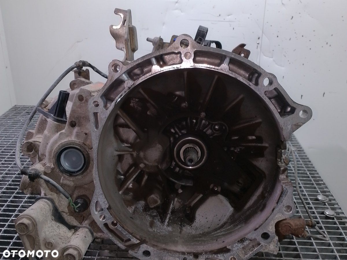 SKRZYNIA BIEGÓW MANUALNA MAZDA 6 ( 02-08 ) 1.8 BENZYNA KOMBI - 1