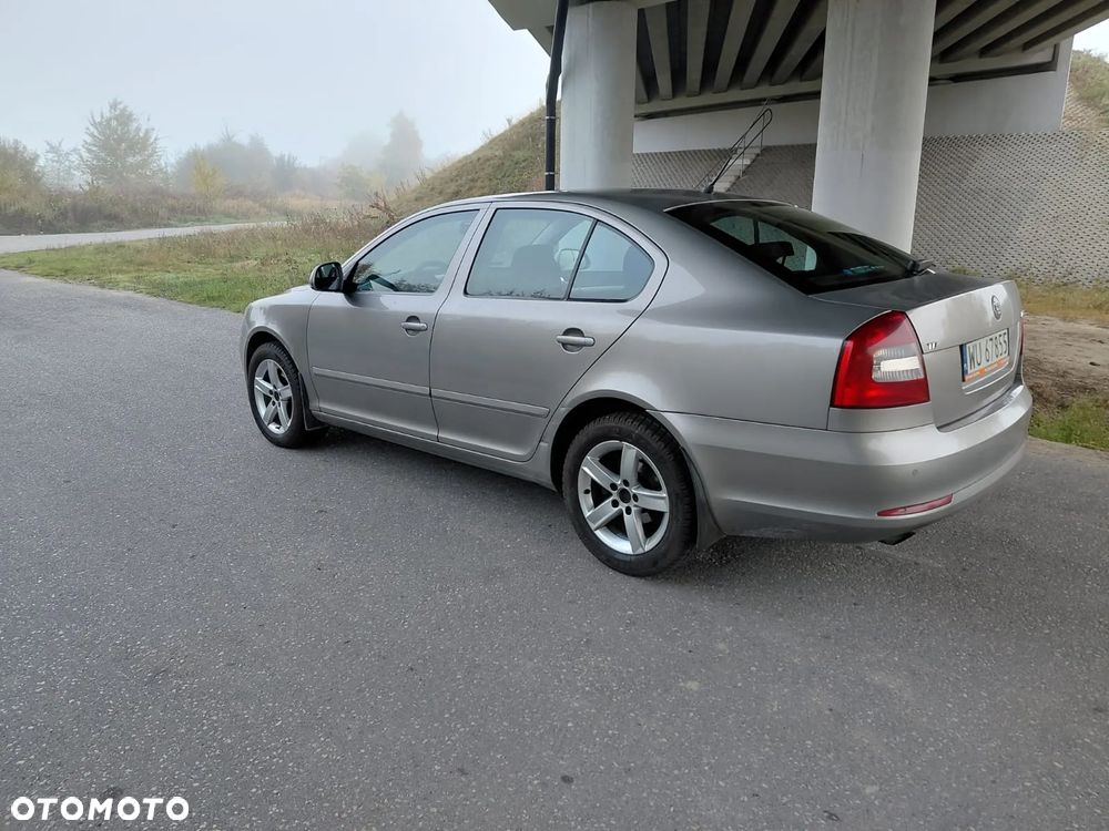 Skoda Octavia 1.6 TDI Active - 5