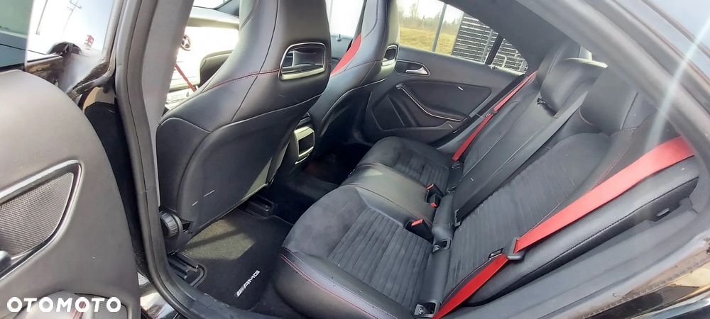 Mercedes-Benz CLA AMG 45 4-Matic - 19