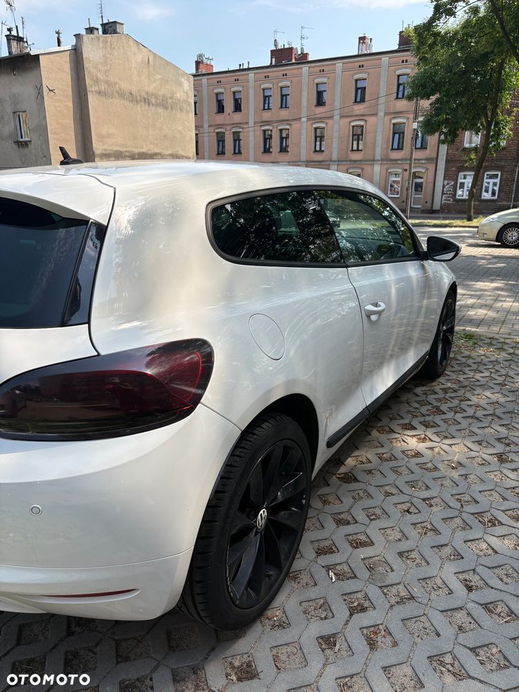 Volkswagen Scirocco 2.0 TDI Life - 9
